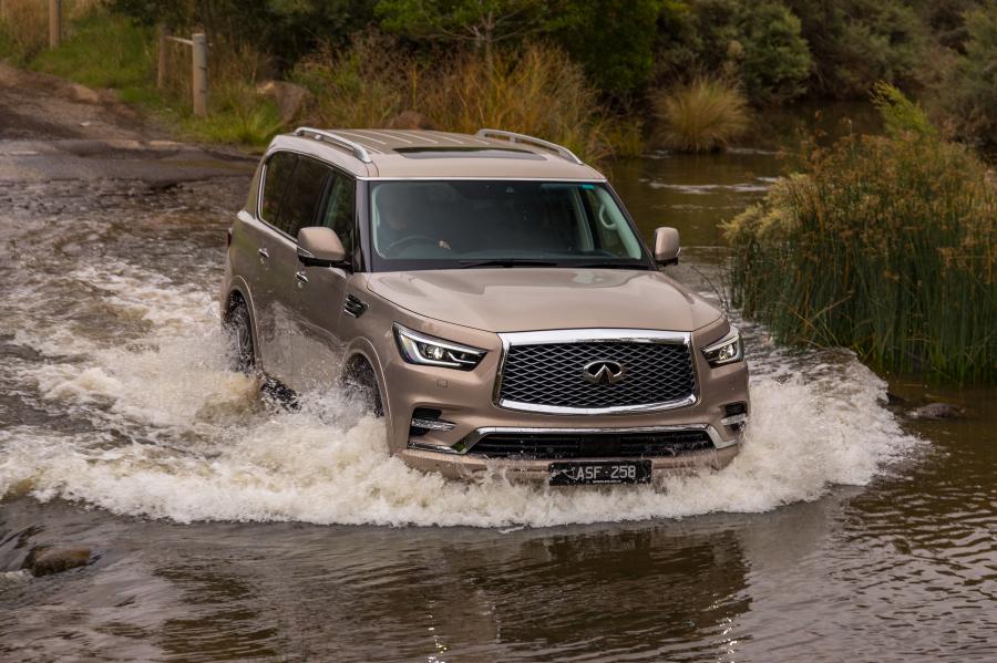  Infiniti QX80 5.6 2018 года  (AU) (фото 38 из 40)